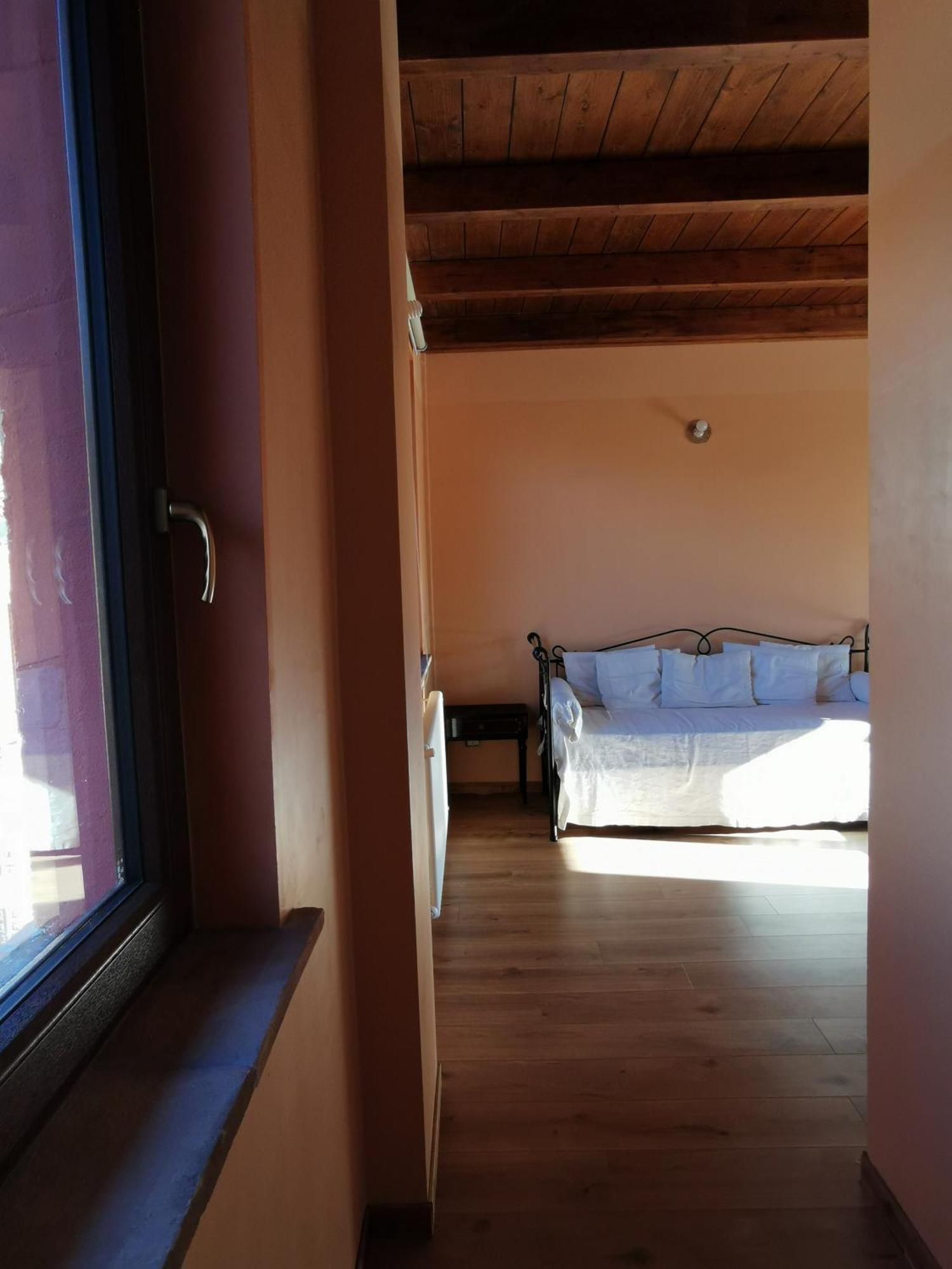 Adagio Guesthouse Caprie Esterno foto